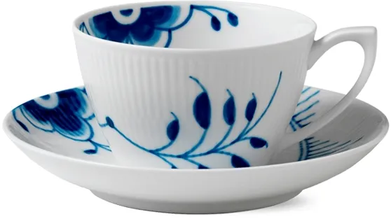 Royal Copenhagen Sininen Mega Riflet kuppi ja lautanen - 28 cl